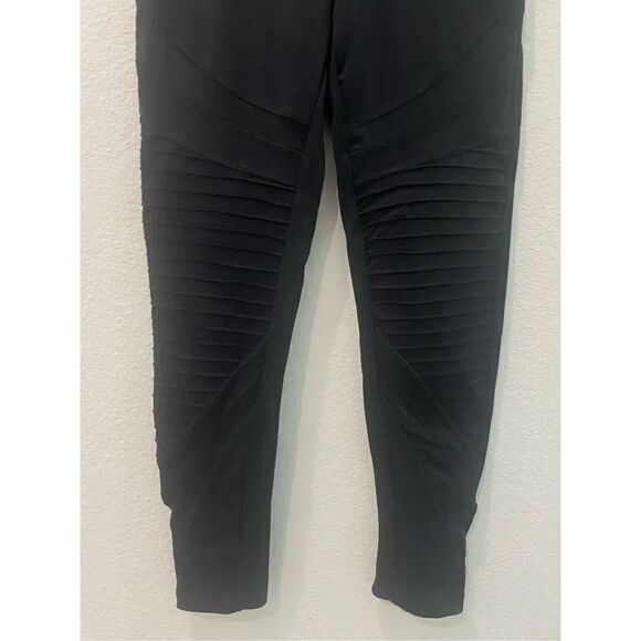 Aerie Black Leggings Size Small - Picture 2 of 8